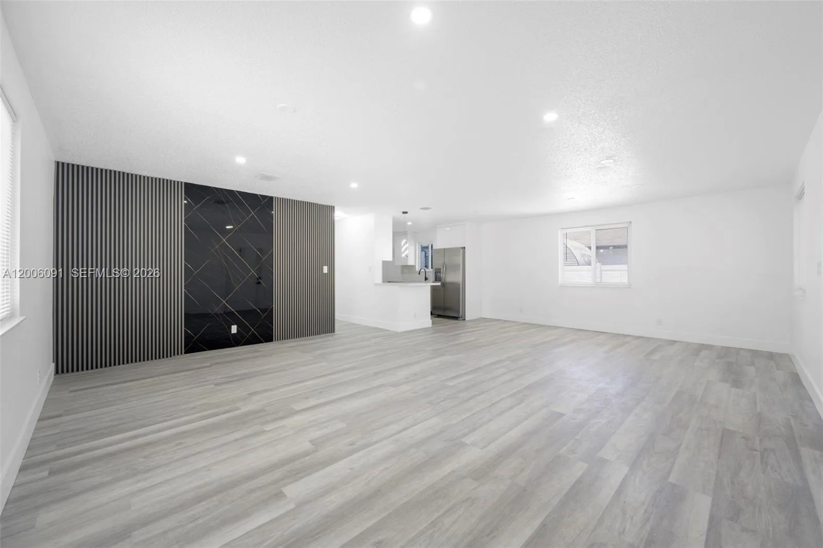 5580 Plunkett St, Hollywood FL 33021