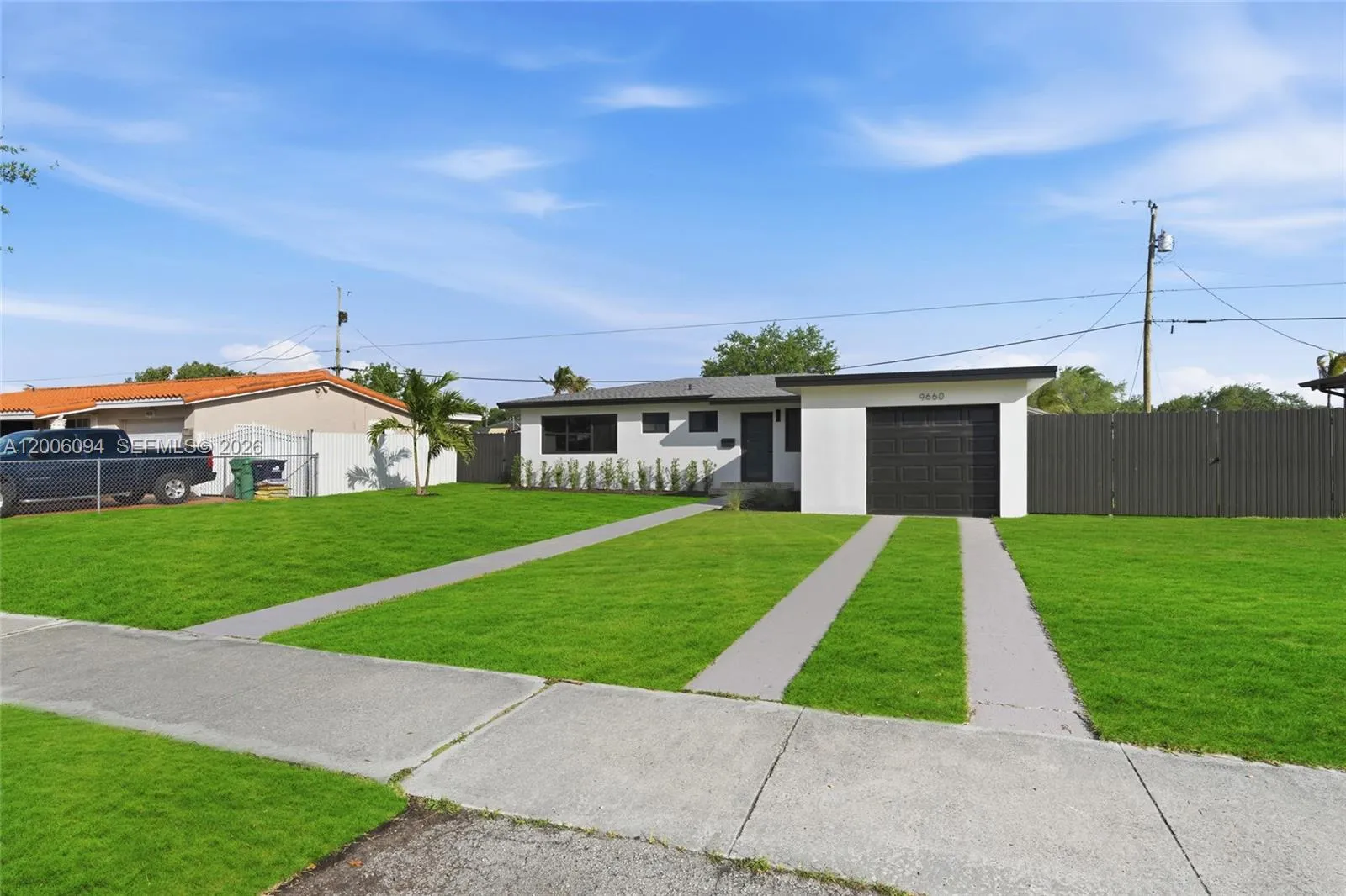 9660 Dominican Dr, Cutler Bay FL 33189