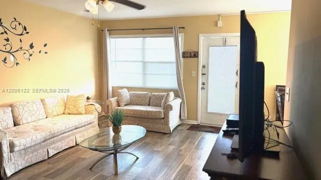 1044 Harwood D # D, Deerfield Beach FL 33442