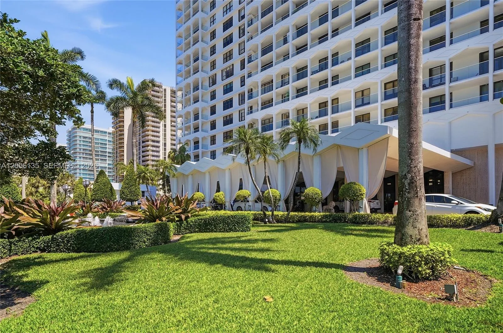 9801 Collins Ave # 14D, Bal Harbour FL 33154