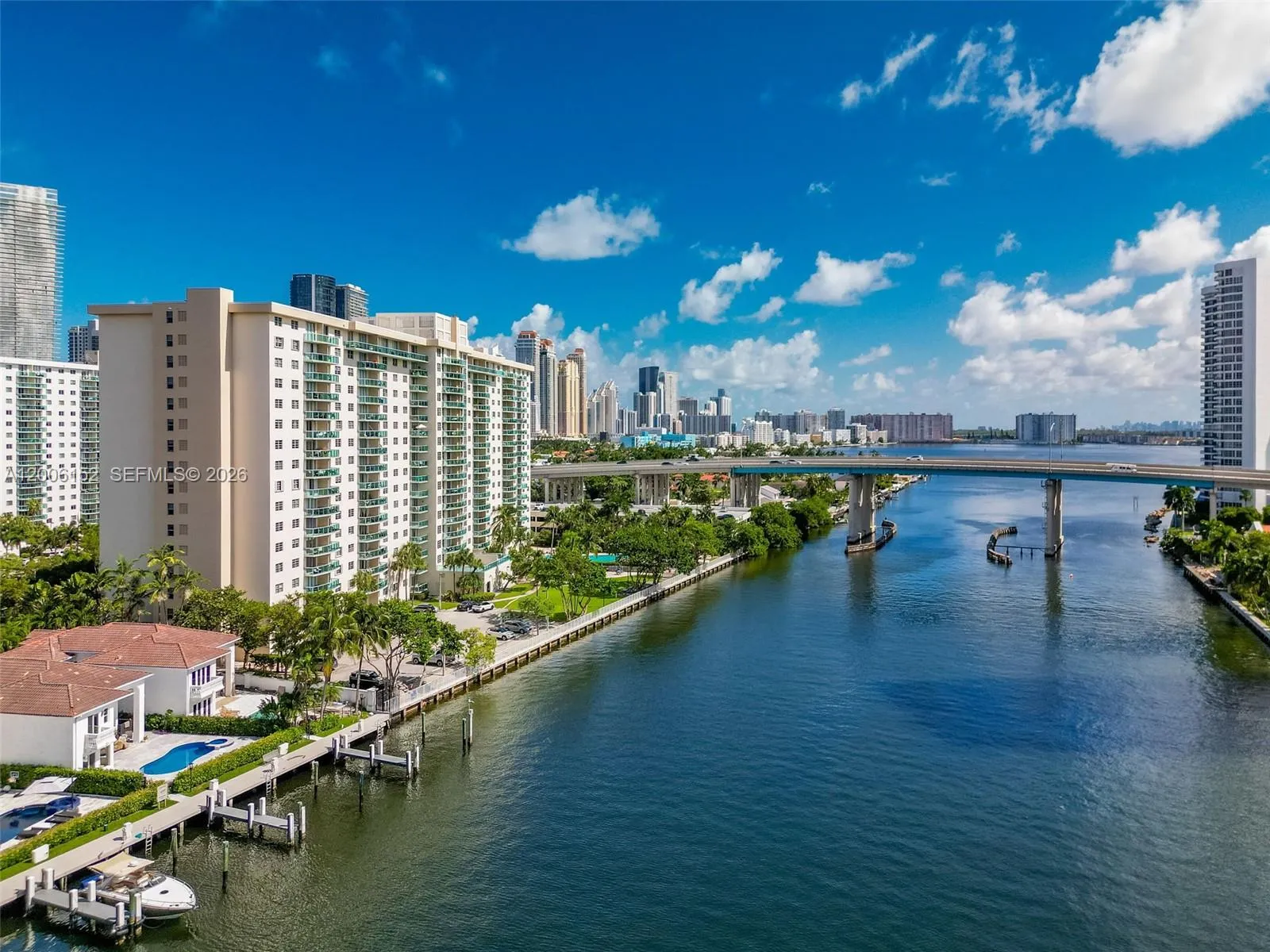 19390 Collins Ave # 1410, Sunny Isles Beach FL 33160