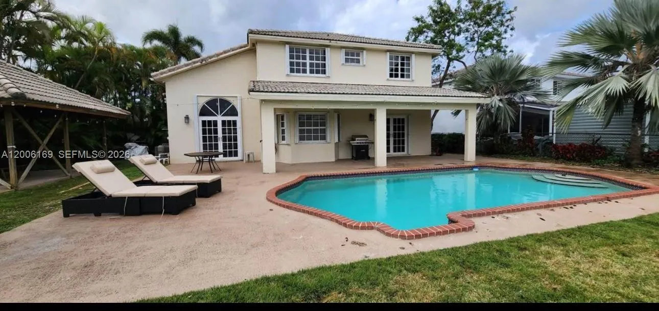 4 bedroom 3 bath for sale at 9309 SW 166th Ct, Miami FL 33196