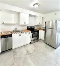 8960 NE 2nd Ave # 1, El Portal FL 33138