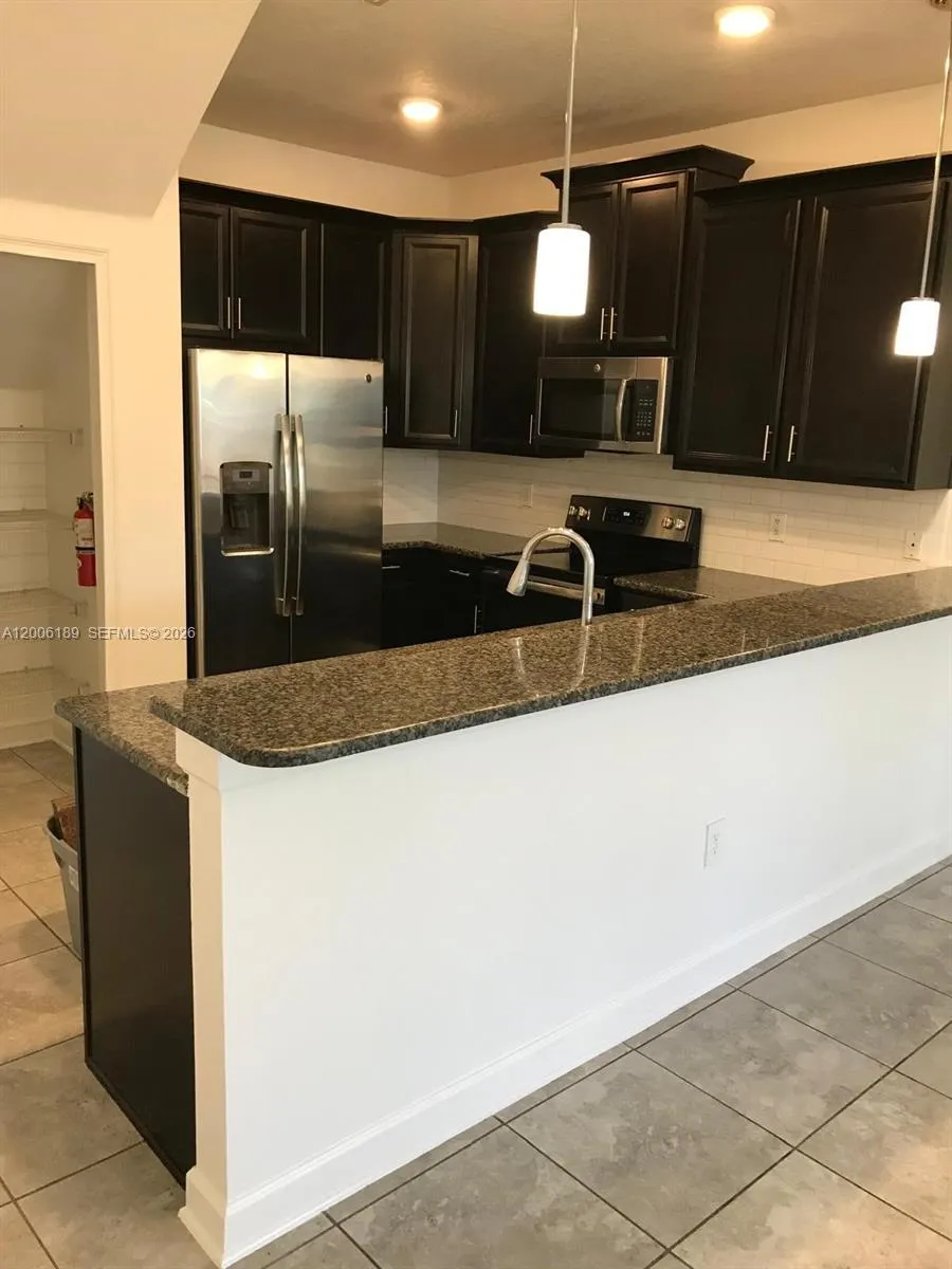 3348 RODRICK CIR, Orlando FL 32824