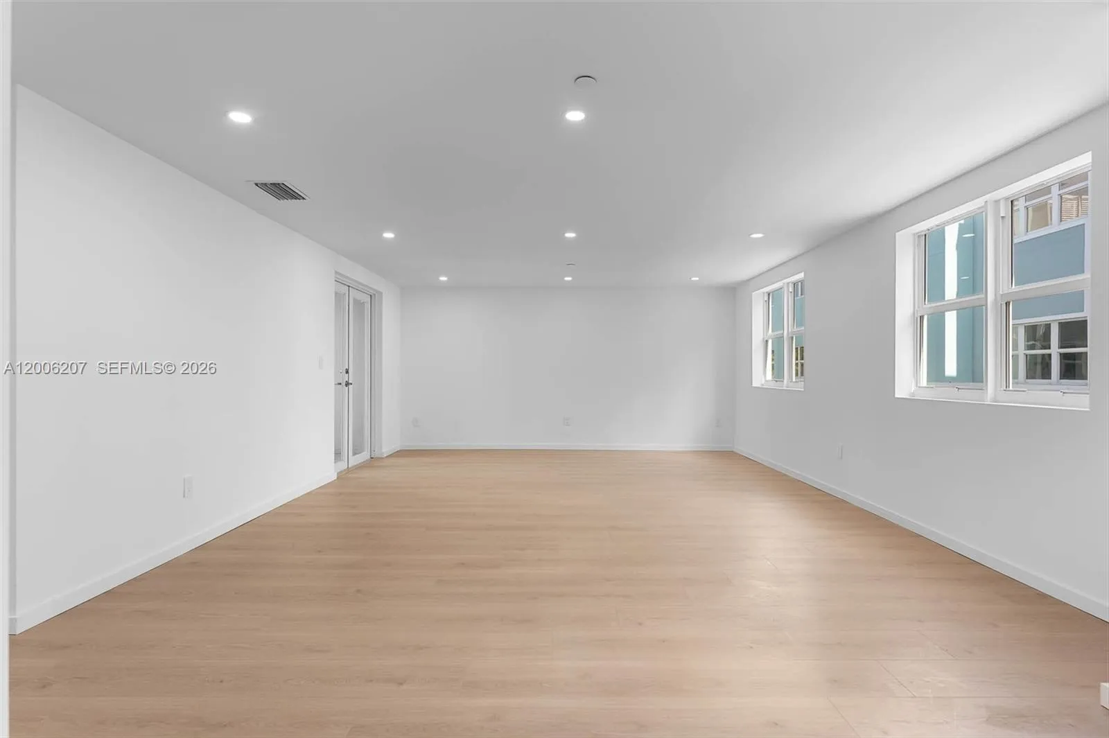 824 SE 12th Ct # 828, Fort Lauderdale FL 33316