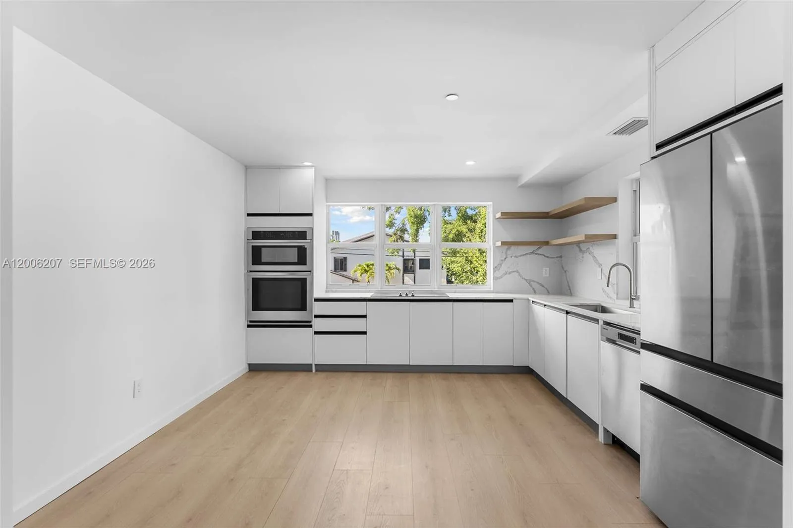 824 SE 12th Ct # 828, Fort Lauderdale FL 33316