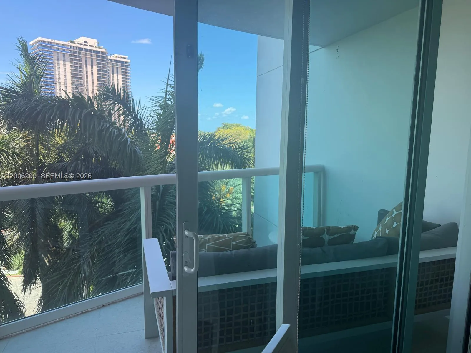 19400 Turnberry Way # 331, Aventura FL 33180