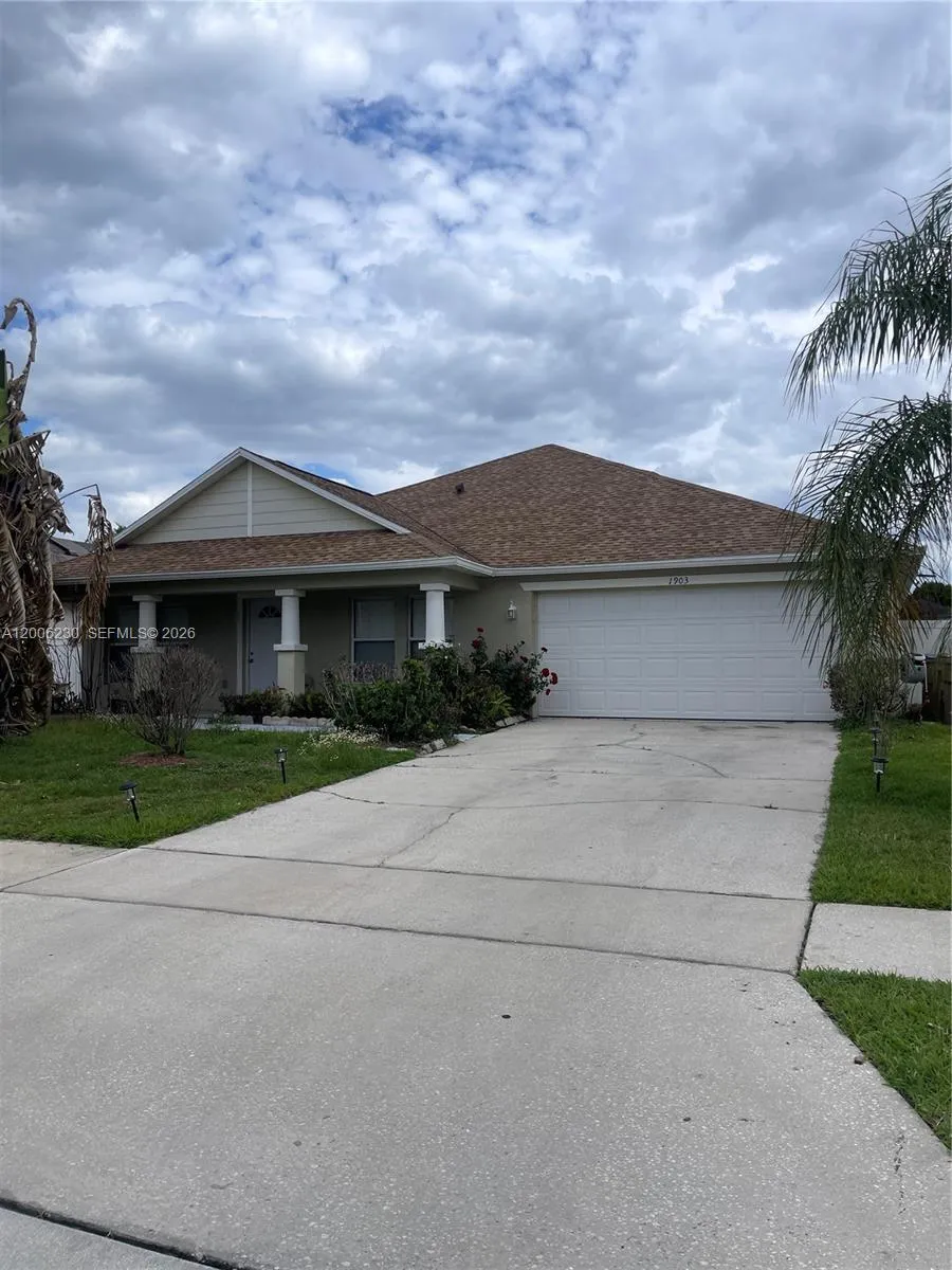 1903 Binnacle, Kissimmee FL 34744