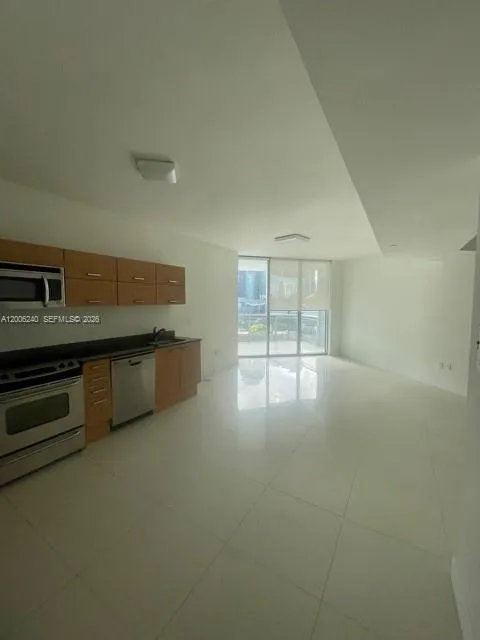 350 S Miami Ave # 1112, Miami FL 33130