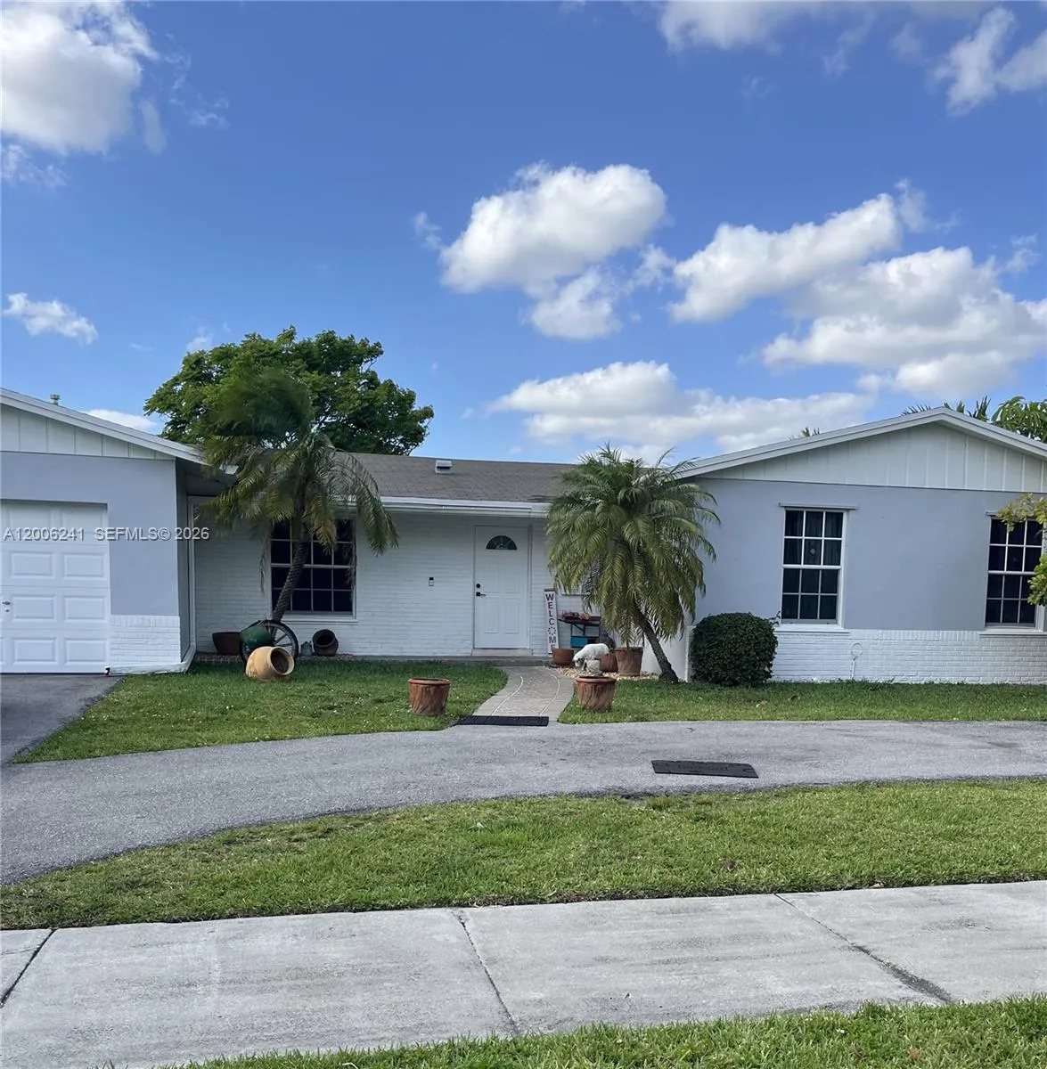 3 bedroom 2 bath for sale at 12001 SW 118th St, Miami FL 33186