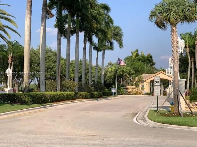 17001 NW 22nd St # 17001, Pembroke Pines FL 33028