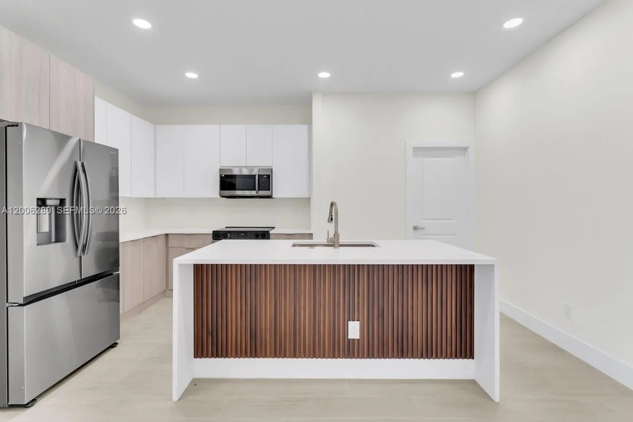 1831 Embers Pkwy W, Cape Coral FL 33993