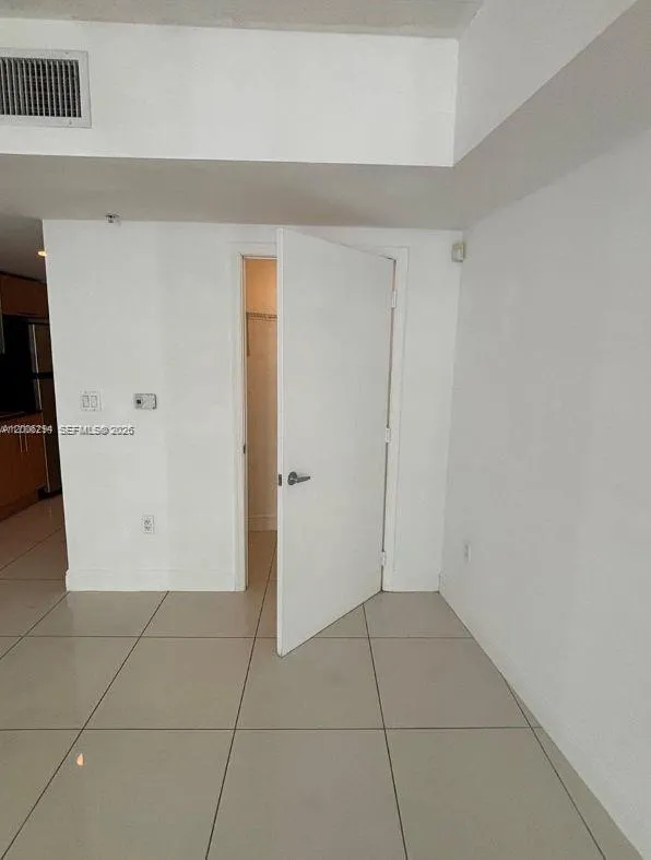 1750 N Bayshore Dr # 2807, Miami FL 33132