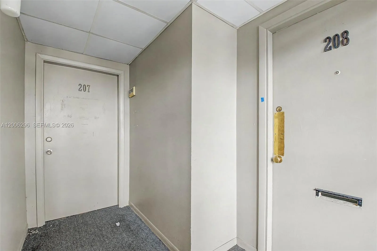 3735 SW 8th St, Coral Gables FL 33134