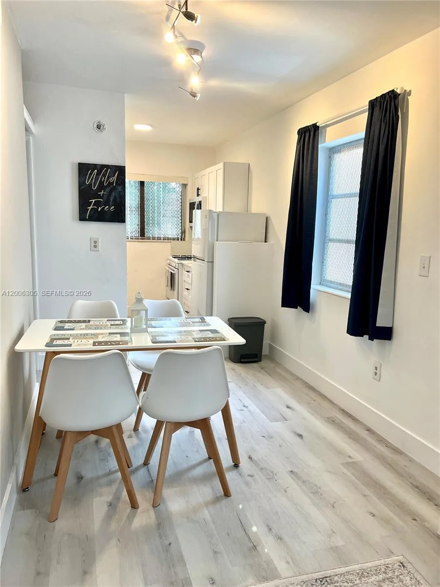 825 Euclid Ave # 8, Miami Beach FL 33139