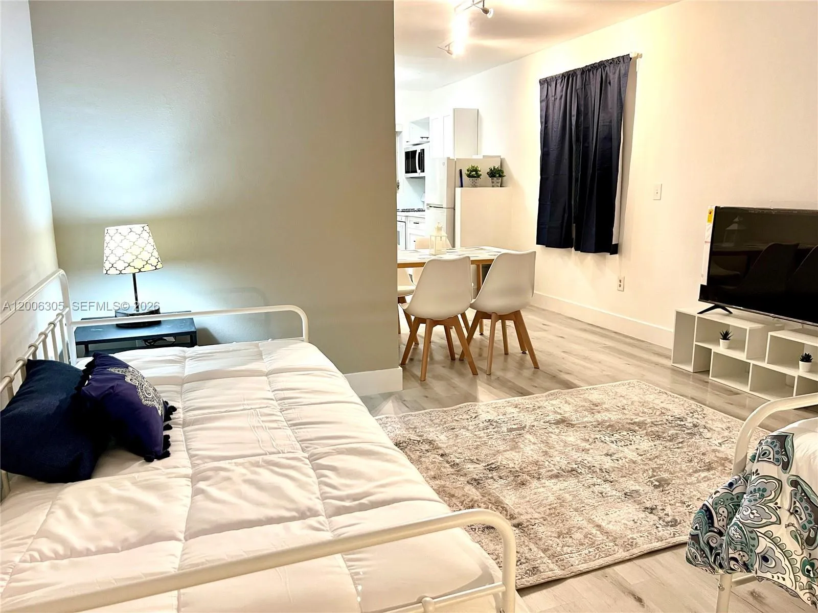 825 Euclid Ave # 8, Miami Beach FL 33139