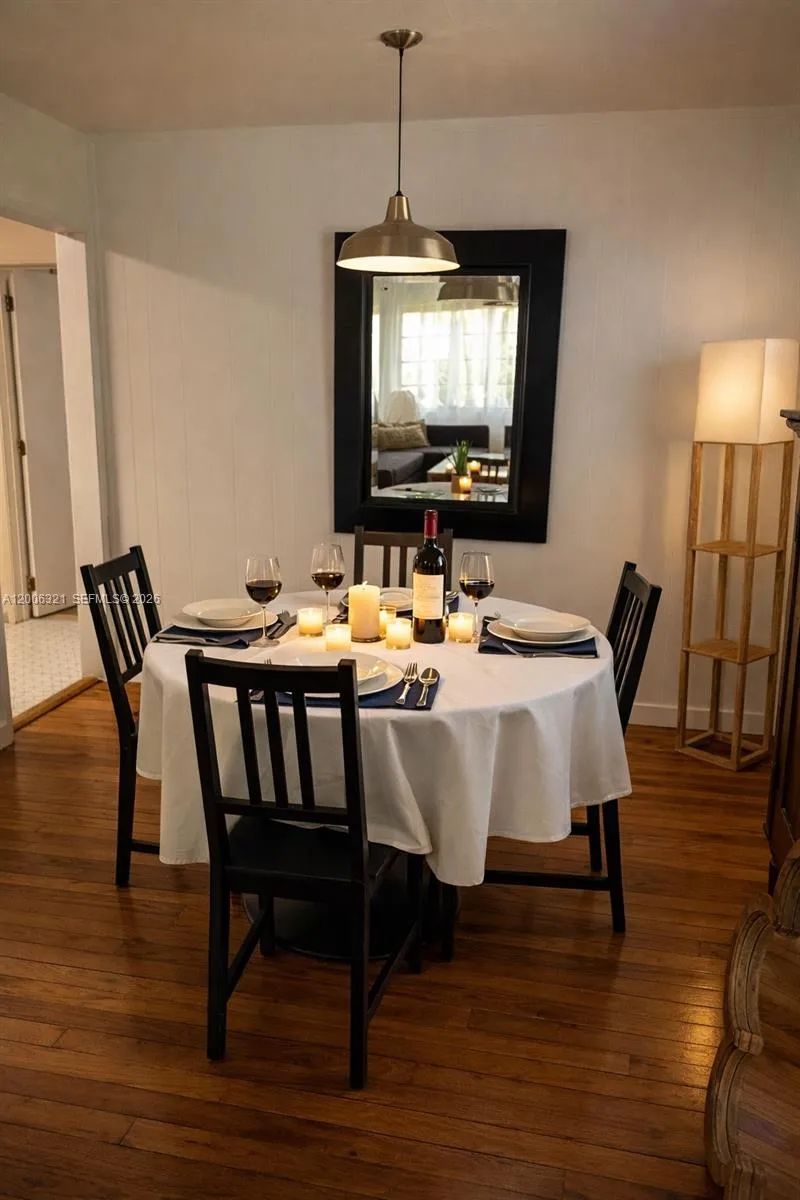 5800 SW 61st St, Miami FL 33143