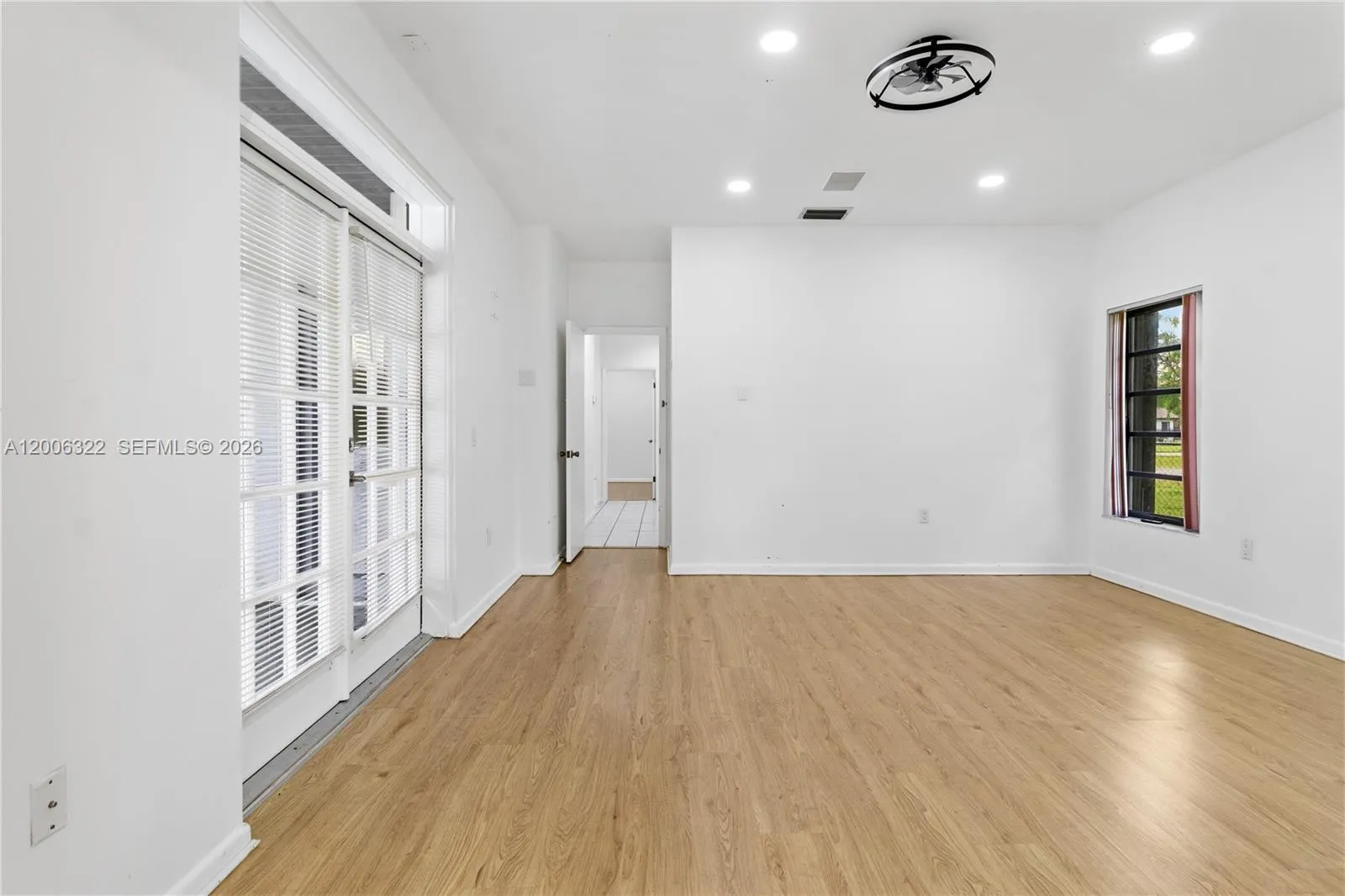 15941 SW 252nd St, Homestead FL 33031