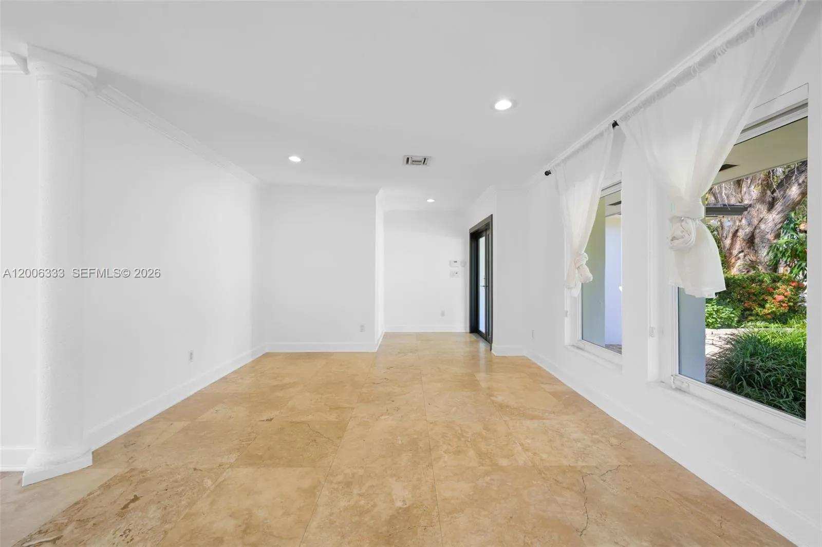 8330 SW 171st St, Palmetto Bay FL 33157