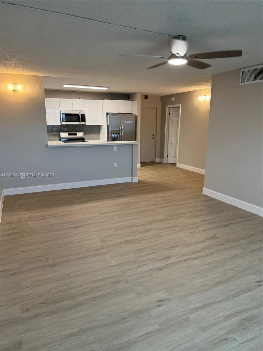 14830 Naranja Lakes Blvd, Homestead FL 33032