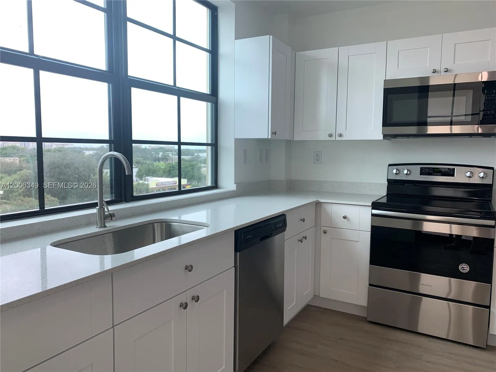 4100 Davie Rd # 417, Davie FL 33314