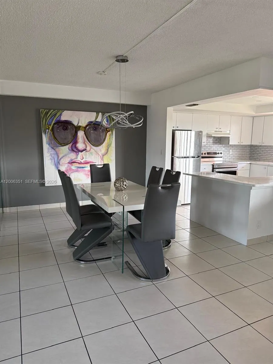 200 NE 12th Ave # 7E, Hallandale Beach FL 33009