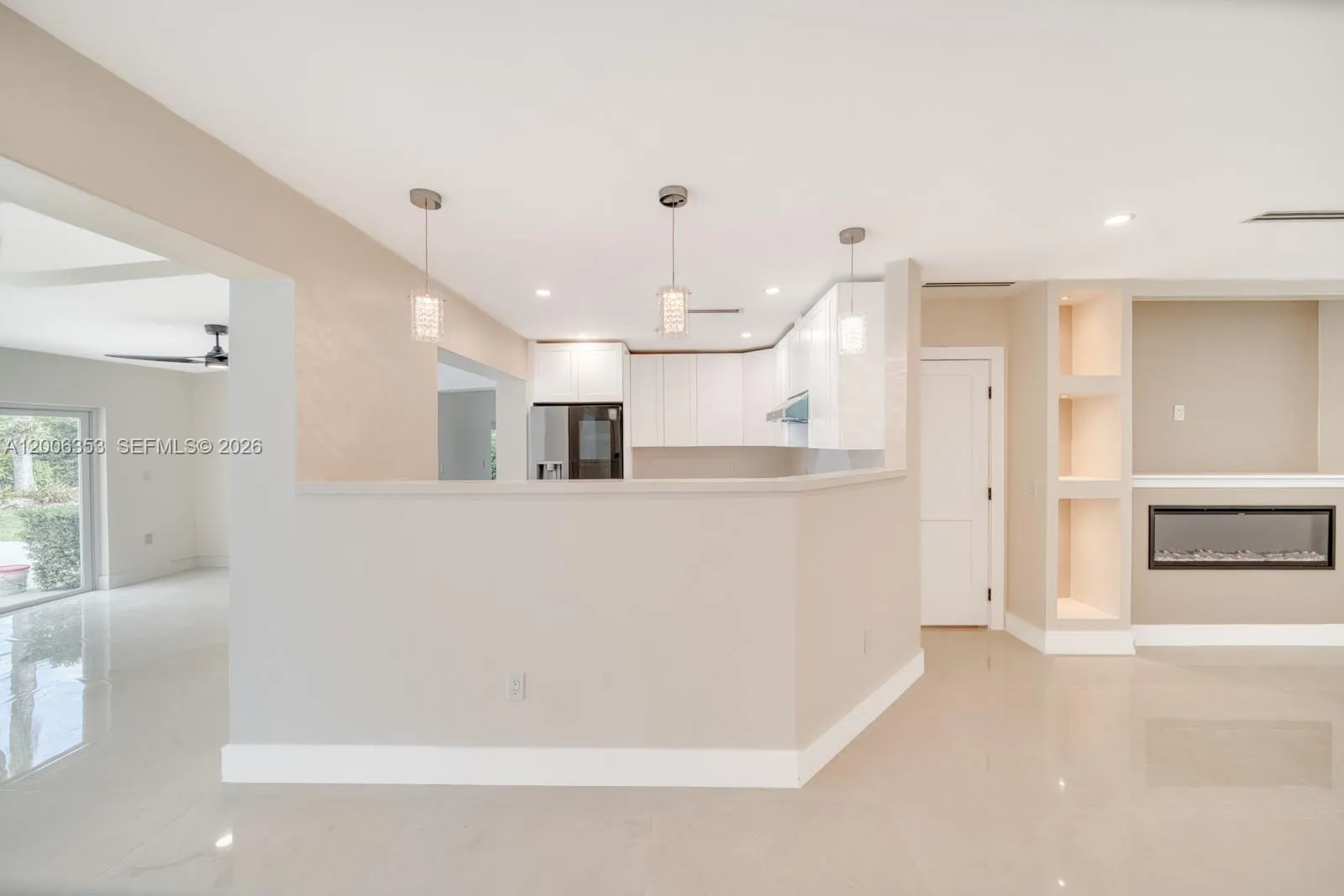 15730 SW 87th Ct, Palmetto Bay FL 33157