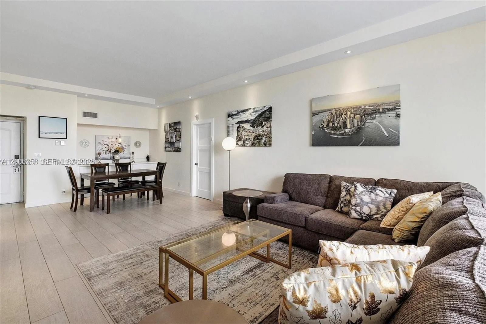 100 bayview dr, Sunny Isles Beach FL 33160