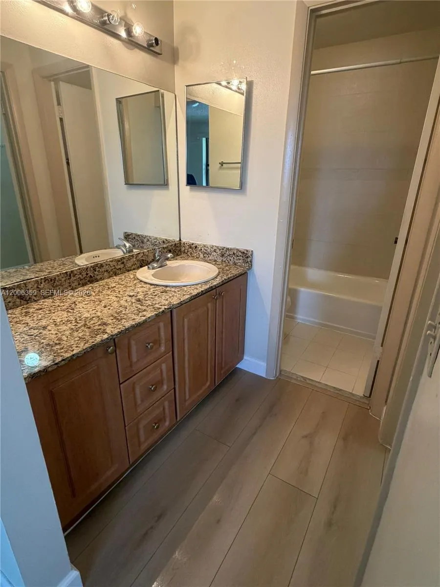 1201 N Liberty Ave # 1201H, Homestead FL 33034