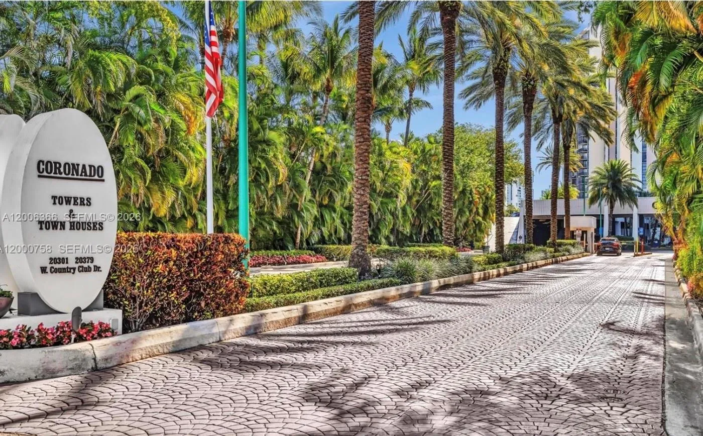 20301 W Country Club Dr, Aventura FL 33180