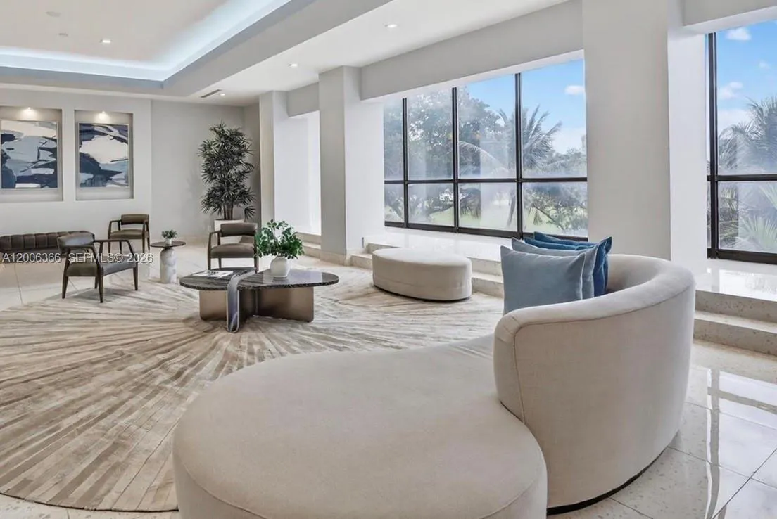 20301 W Country Club Dr, Aventura FL 33180