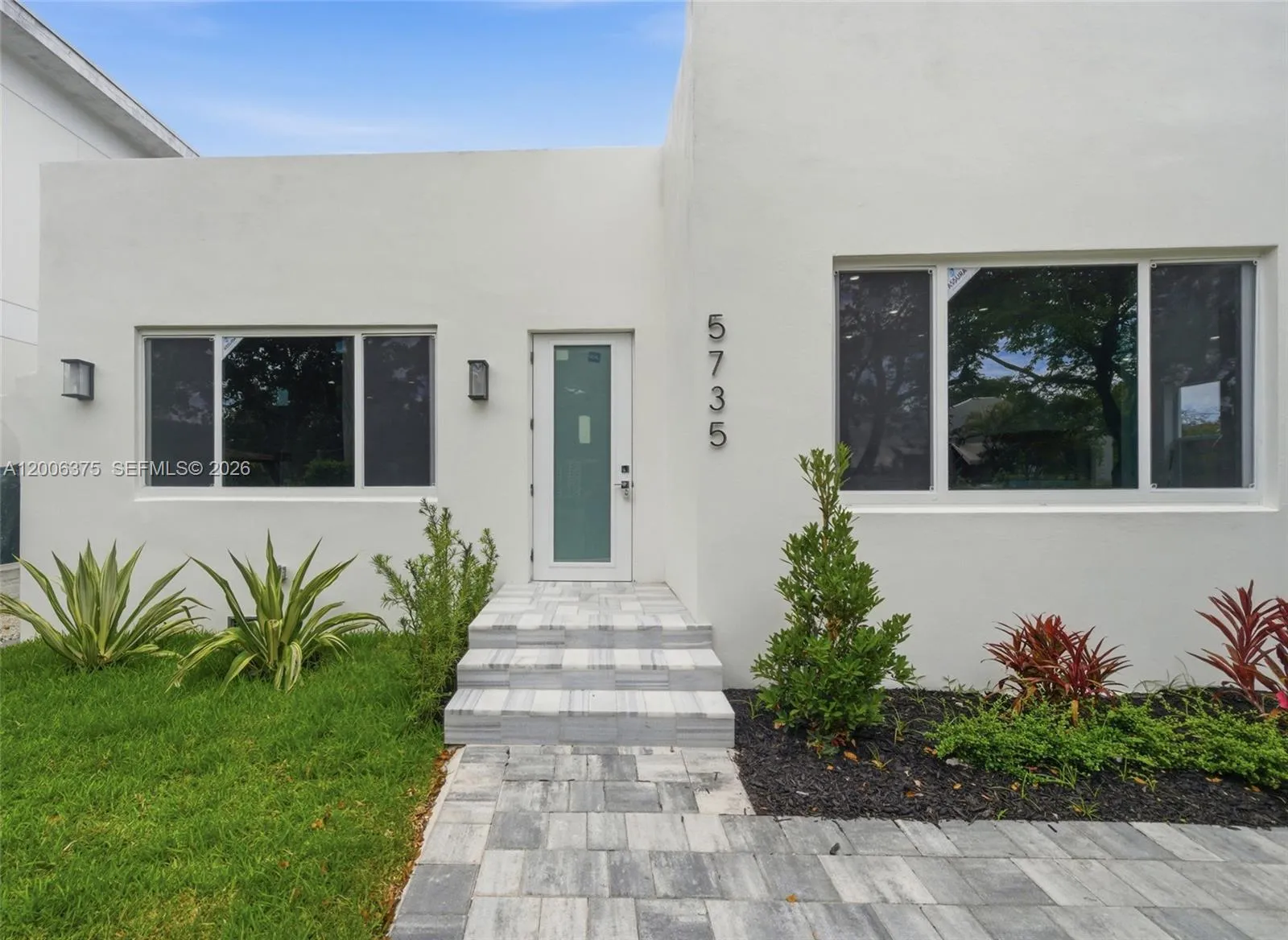 5735 SW 12th St, West Miami FL 33144