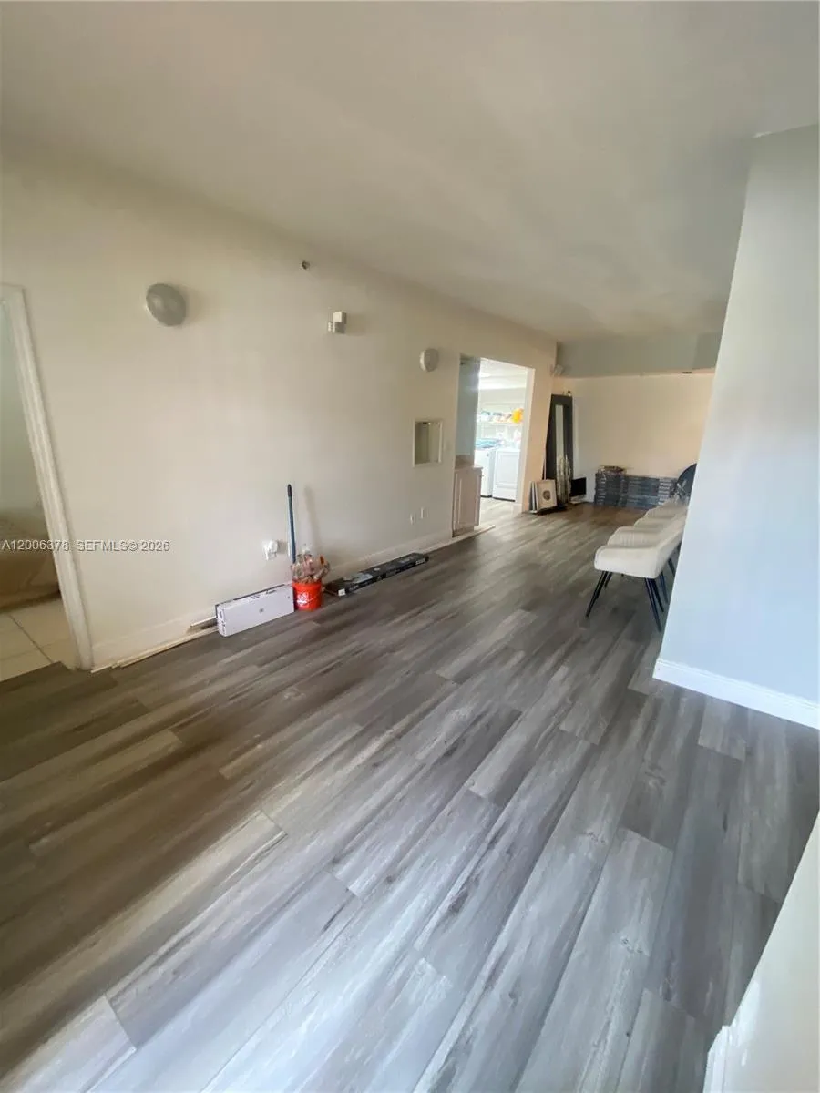 17405 NW 75th Pl # 107, Hialeah FL 33015