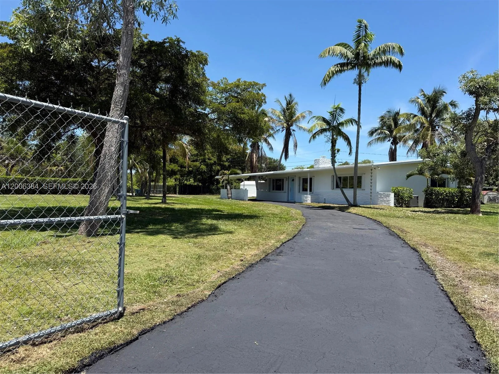 15395 SW 272nd St, Homestead FL 33032