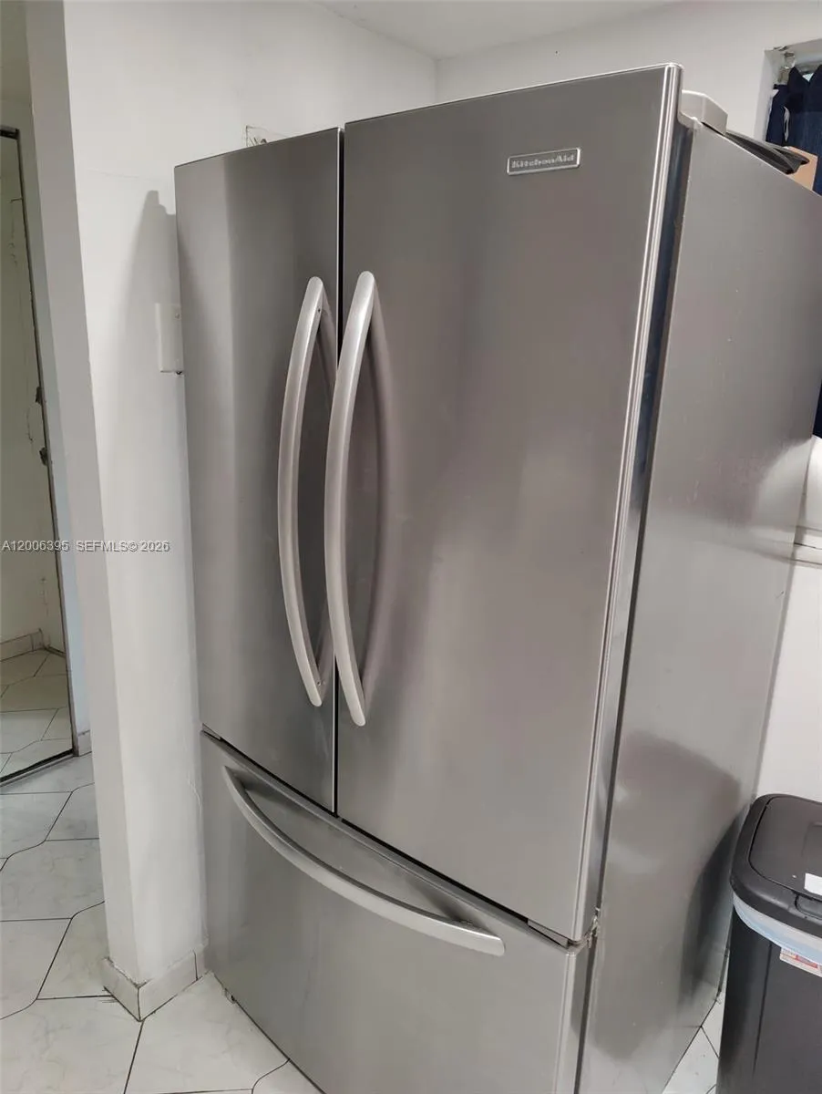 1810 N Lauderdale Ave # 2204, North Lauderdale FL 33068