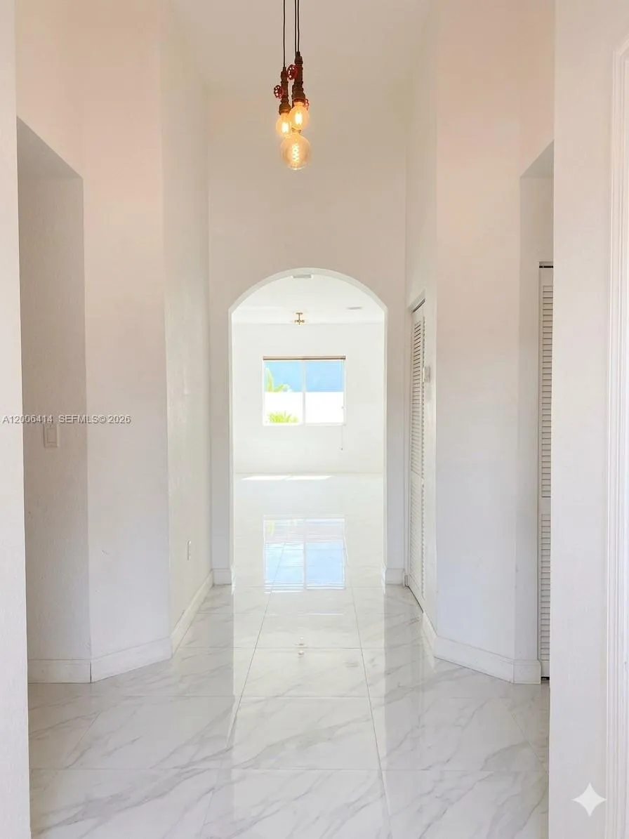 22063 SW 88th Ct, Cutler Bay FL 33190