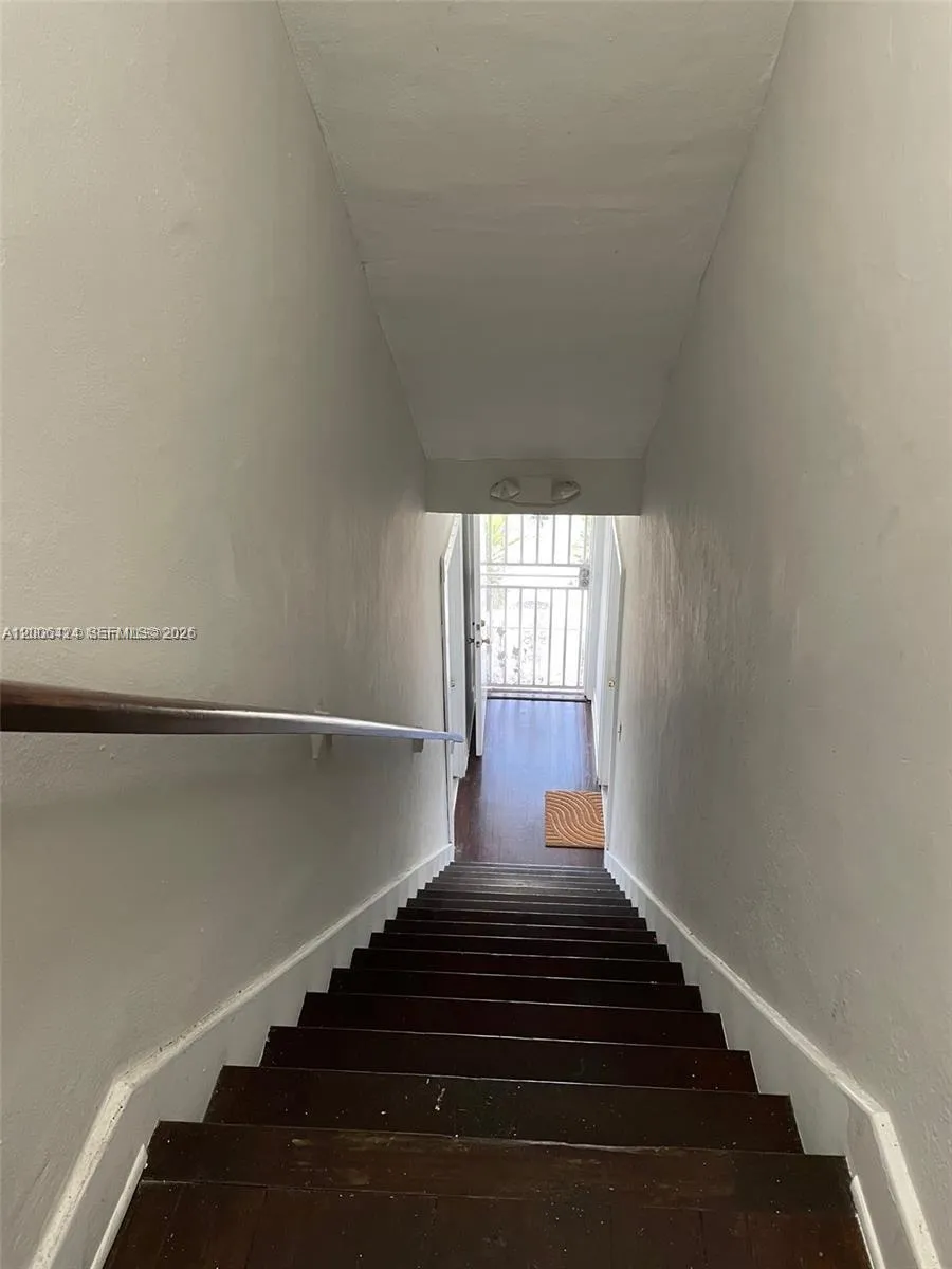 3364 SW 2nd St # 4, Miami FL 33135