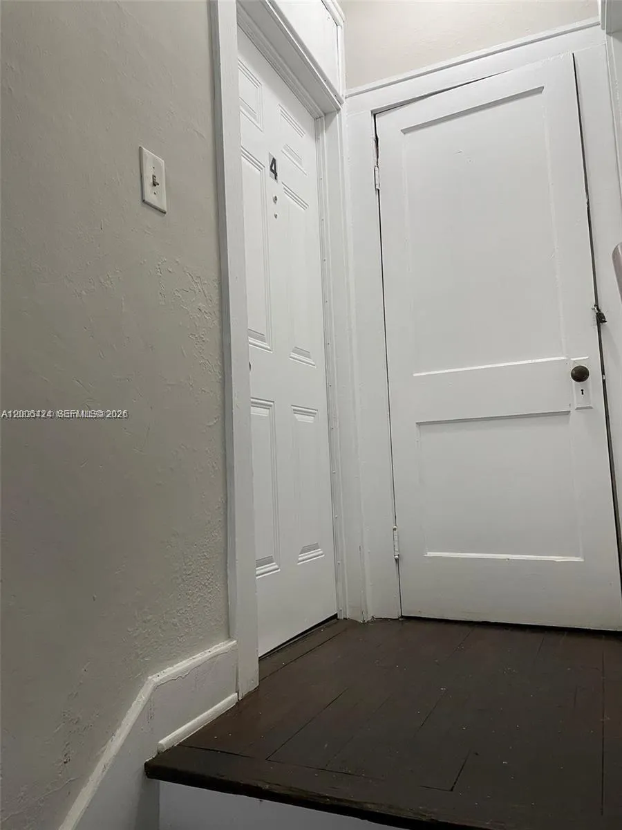 3364 SW 2nd St # 4, Miami FL 33135