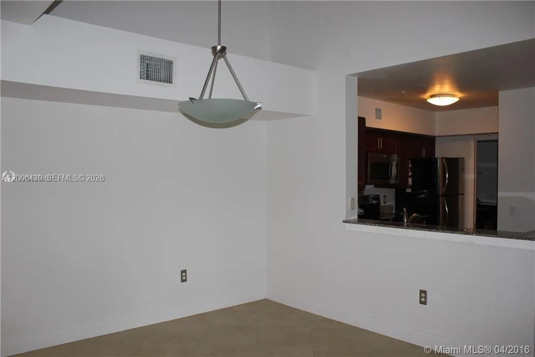 2451 Centergate Dr # 303, Miramar FL 33025