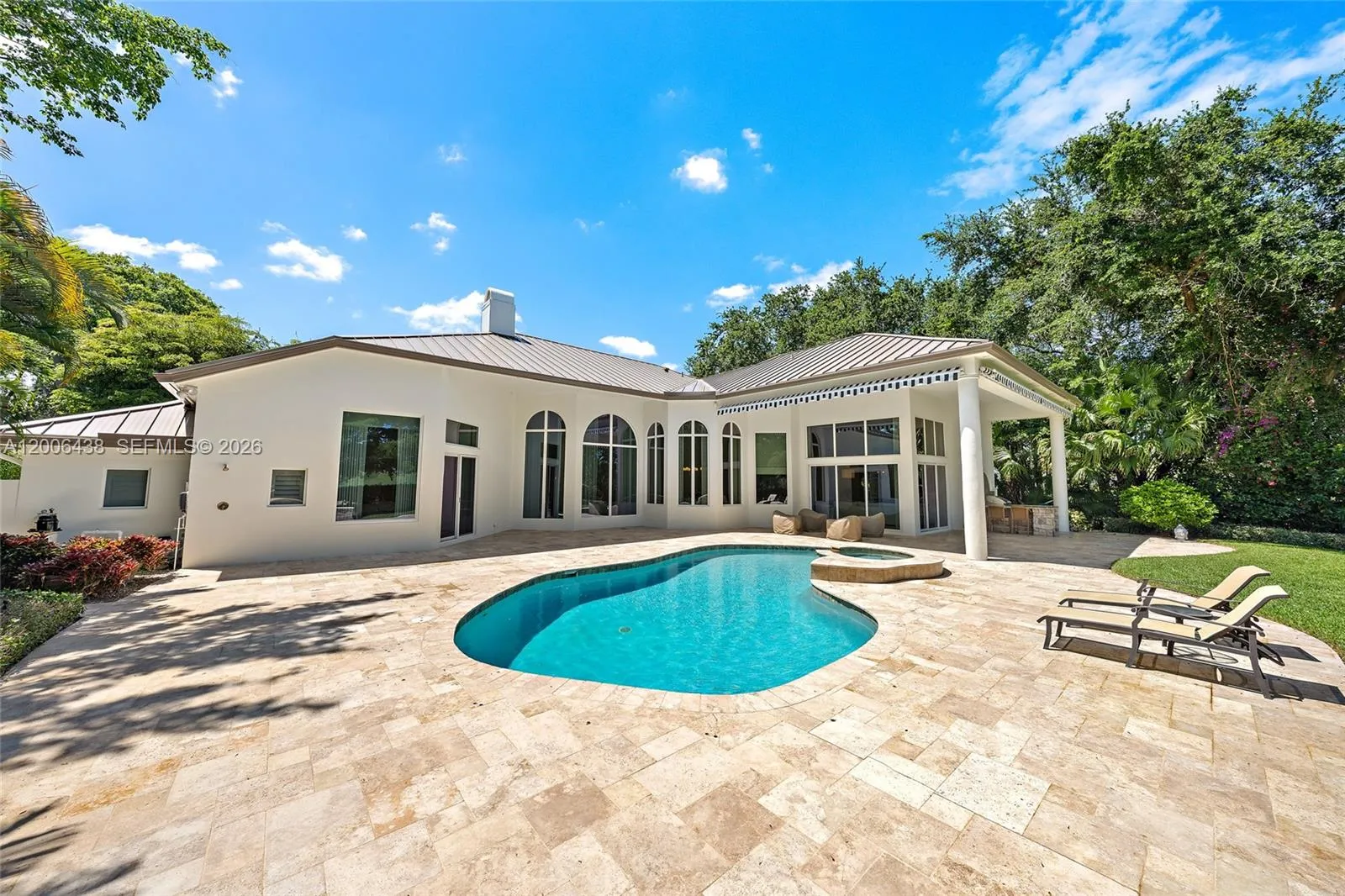 106 Commodore Dr, Jupiter FL 33477