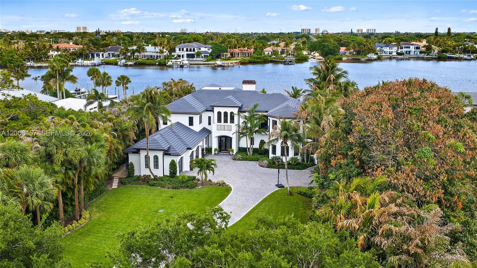 19020 Point Dr, Tequesta FL 33469