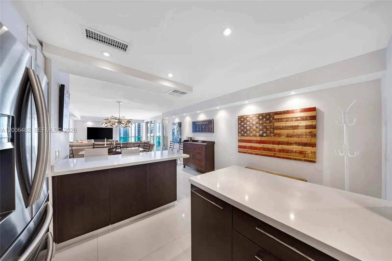 100 Bayview Dr # 1905, Sunny Isles Beach FL 33160