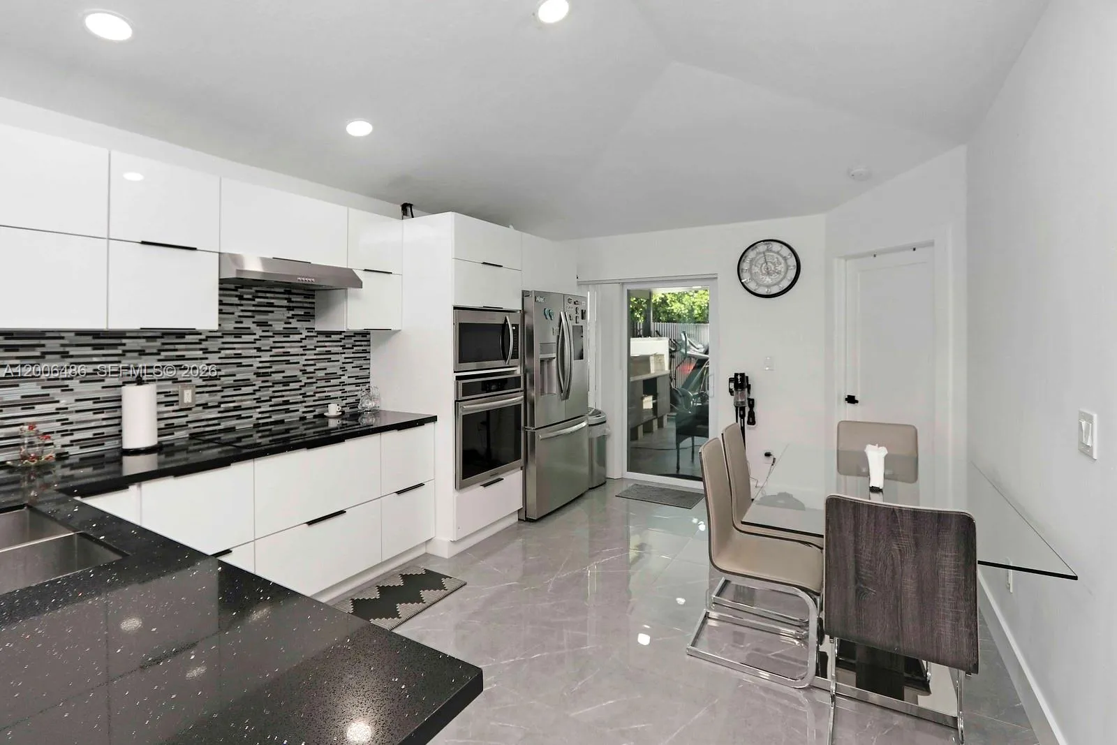 990 SW 9th Ct, Florida City FL 33034