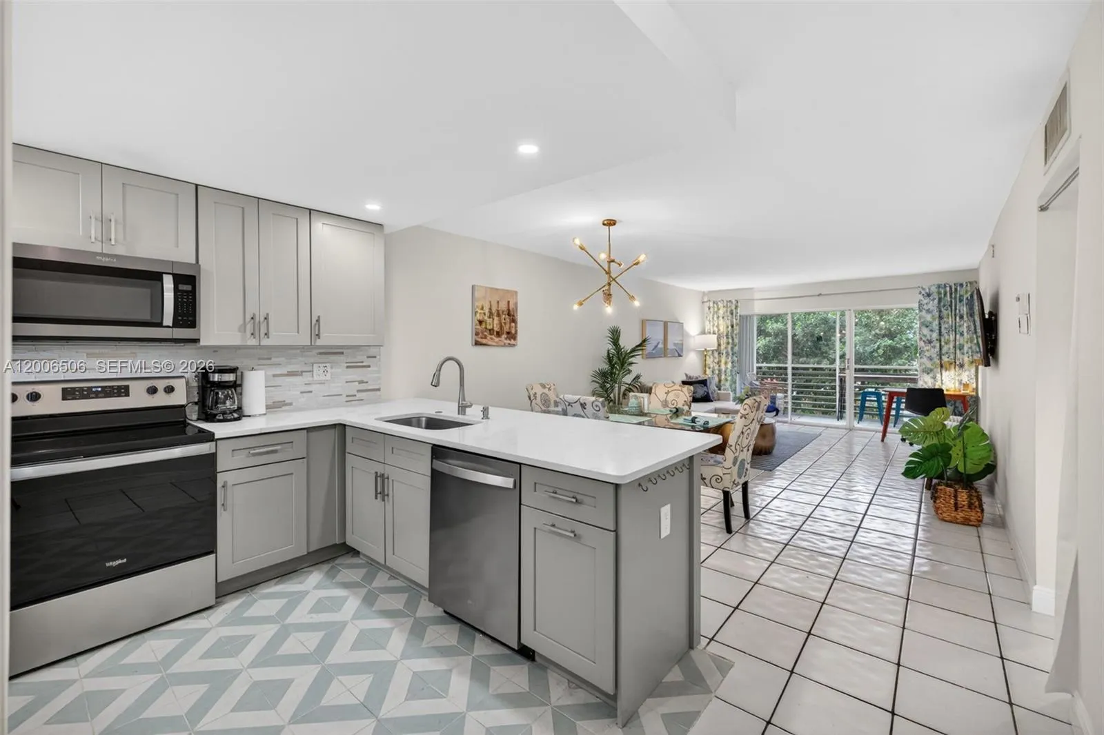 1541 S Ocean Blvd # 204, Lauderdale By The Sea FL 33062