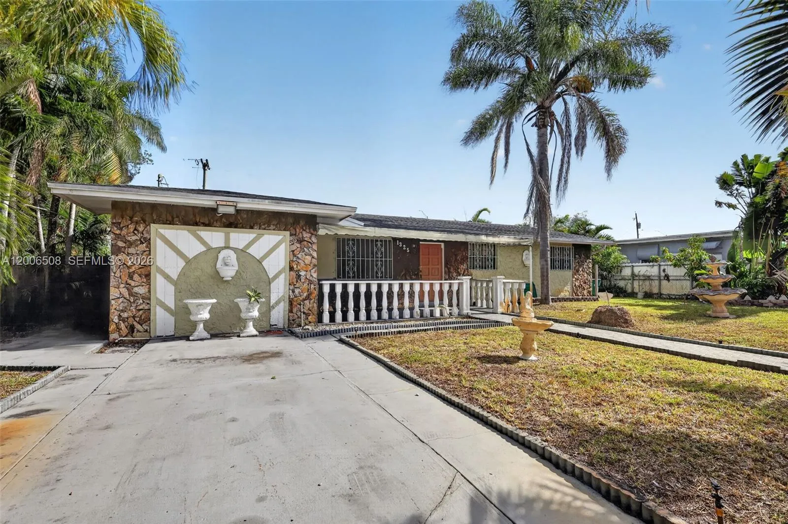 1325 NW 118th St, Miami FL 33167