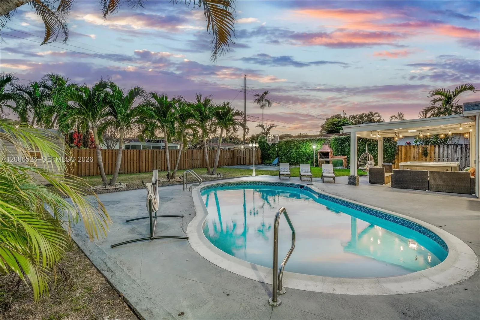 4212 Van Buren St # 0, Hollywood FL 33021