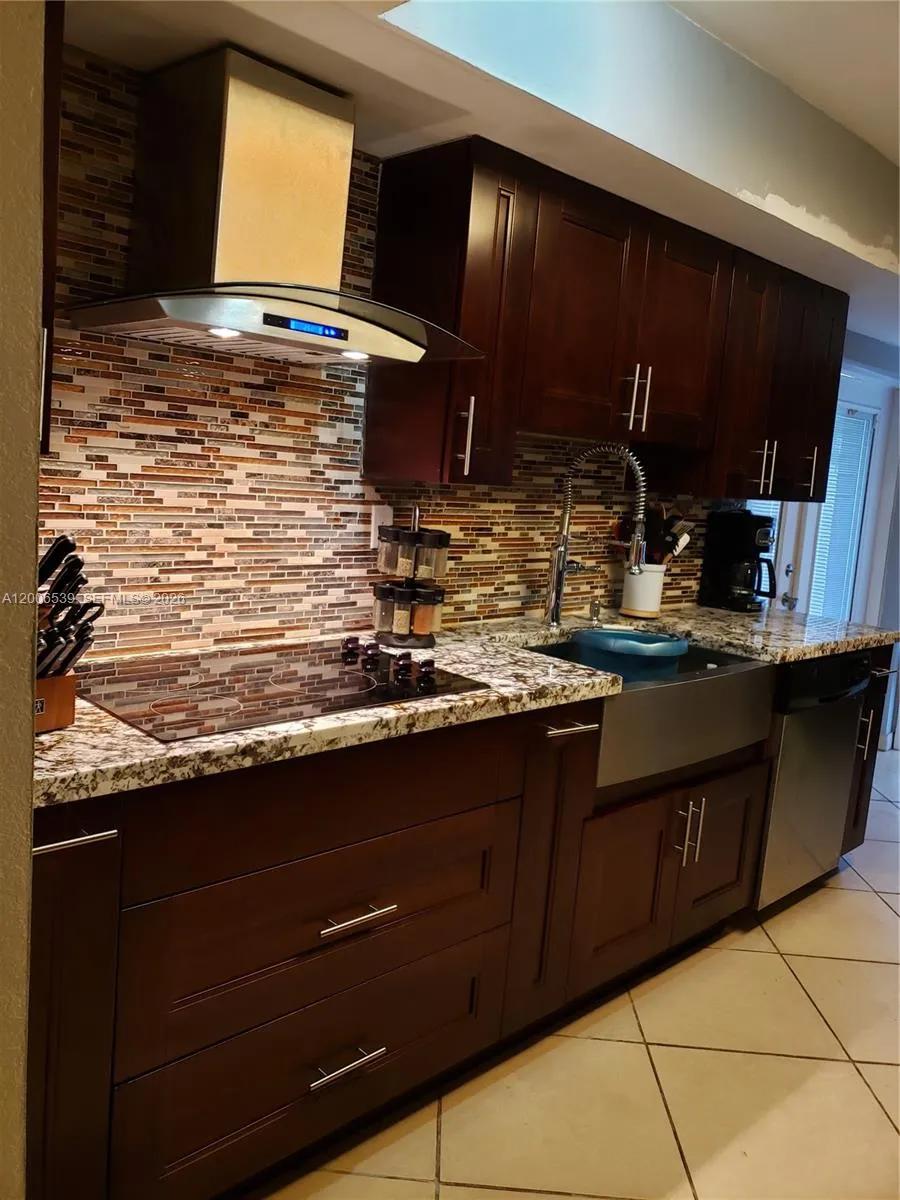 11600 SW 83rd Ter, Miami FL 33173