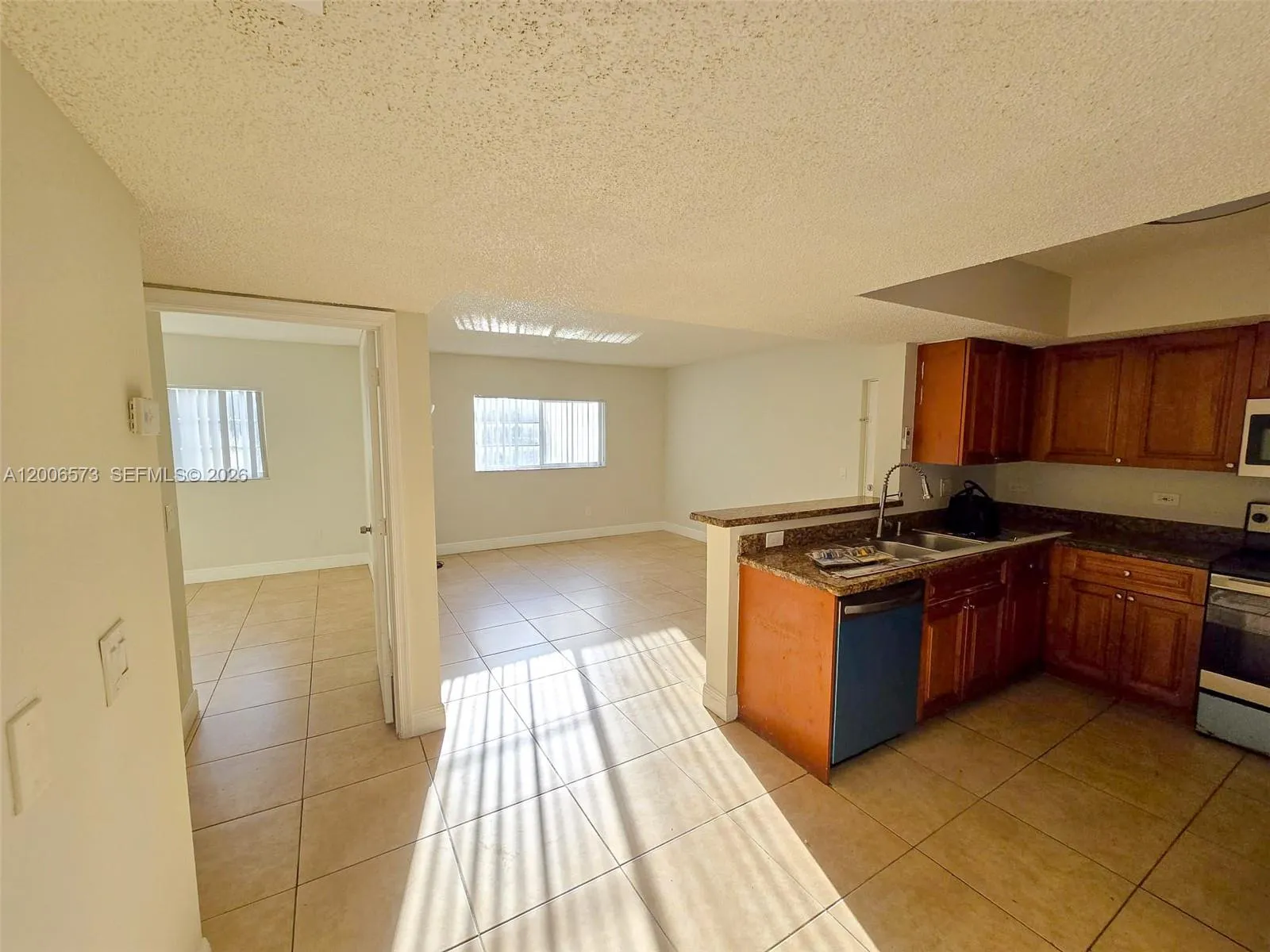 3690 N 56th Ave # 912, Hollywood FL 33021