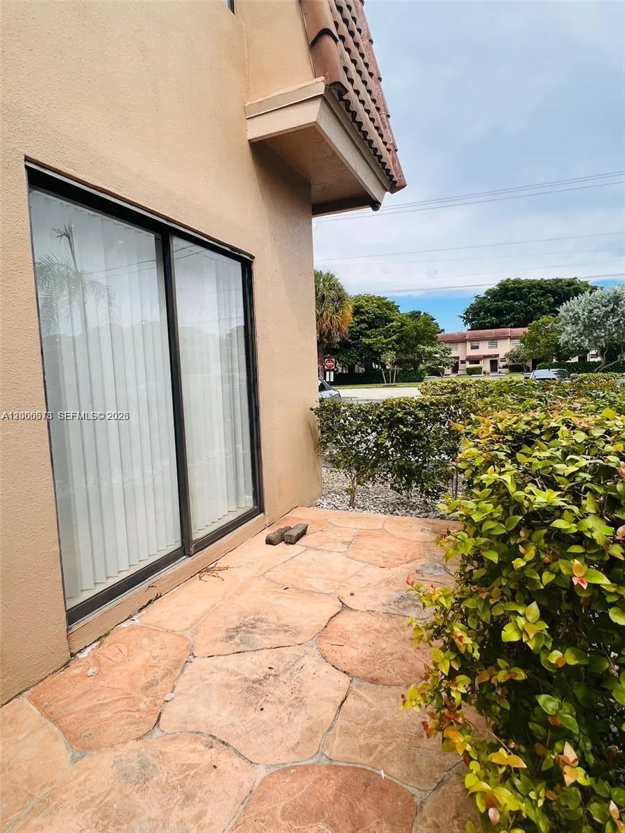 10878 Royal Palm Blvd # 10878, Coral Springs FL 33065