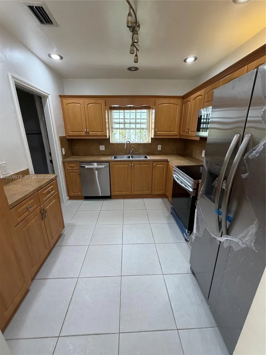 5321 NW 9th Ave # 0, Miami FL 33127